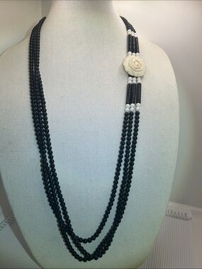 Vintage Black and White Glass Beaded Necklace with Cream Rose Accent